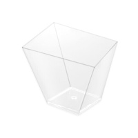 Taça de plástico transparente assimétrica quadrada 7,5 x 7 - 25 unid.