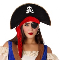 Chapéu de pirata com fita vermelha