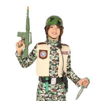 Cinto com acessórios e capacete militar para criança