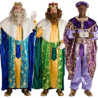 Traje de Mago Rei com bordados dourados