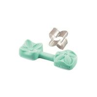 Cortador e molde para pasta de açúcar de flores lilás - Silikomart