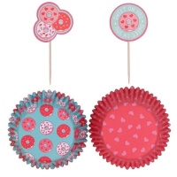 Cápsulas para cupcakes com palitos de coração - PME - 24 unid.