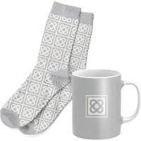 Conjunto de presente com caneca e meias Panot
