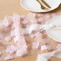 Caminho de mesa de 26 cm com flores - 5 m