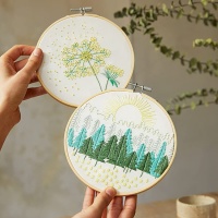Kit de bordado Duo - Balada na floresta - DMC