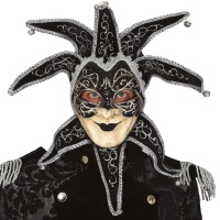 Máscara veneziana preta e branca