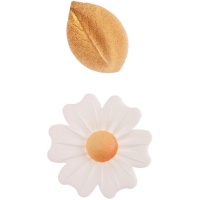 Hóstias de flores brancas e folhas douradas