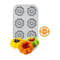 Mini forma de flores em aço de 27 x 18 cm - Decora - 6 cavidades