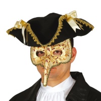 Máscara veneziana decorada com um nariz pontiagudo