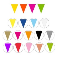 Bandeirolas de triângulos de plástico - 10 m