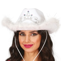 Chapéu de cowgirl branco com penas e coroa prateada