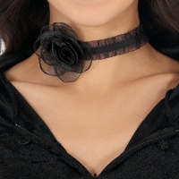 Gargantilha com rosa negra