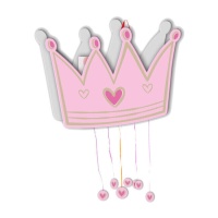 Piñata em forma de coroa rosa