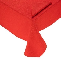 Toalha de mesa 2,00 x 1,50 m em tecido Lurex vermelho com 4 guardanapos.
