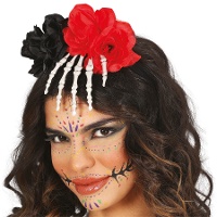 Tiara com Mão de Esqueleto e Flores