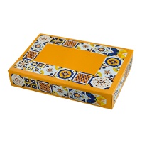 Caixa de 23,5 x 16 x 5 cm de limões mostarda