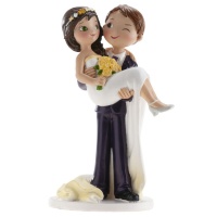 Figura de bolo de casamento do noivo a piscar o olho com a noiva nos braços 16 cm.