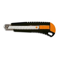 Cortador de plástico com calha metálica de corte recto - Fiskars