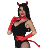 Fato de diabinha vermelho com bandolete, laço e cauda