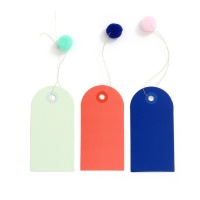 Etiquetas de oferta com pompons - 3 pcs.