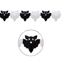 Grinalda de papel com morcegos pretos e brancos