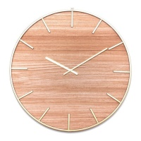 Relógio de parede em madeira e dourado 60 cm - DCasa