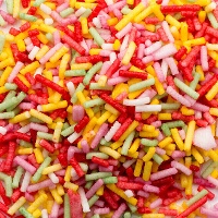 Confeitos de fideos coloridos de 670 gr - Carmencita